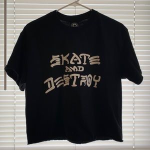 Cropped “Skate and Destroy” Thrasher T-Shirt